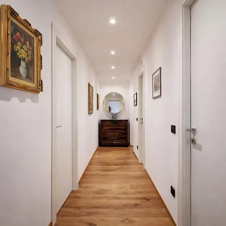 Xenia - 4 In Via Cantore 50 Διαμέρισμα Γένοβα